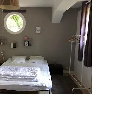 Agreable Avec Salle De Bain Privative Alojamento de Acomodação e Pequeno-almoço *